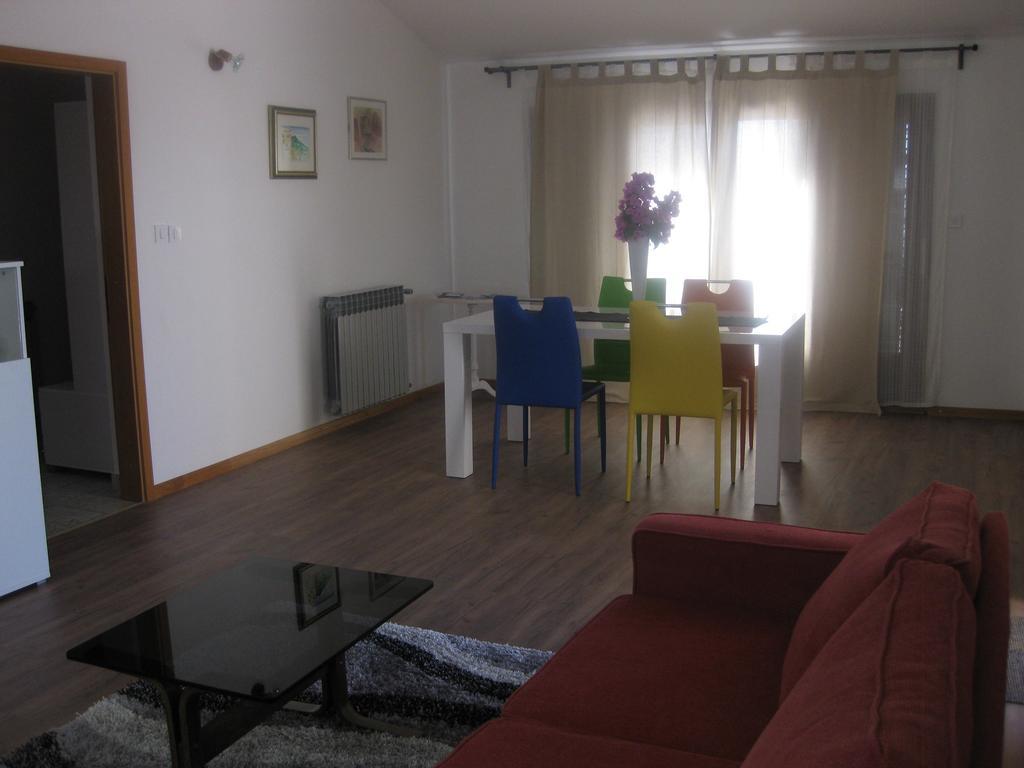 Apartment Belvedere Koromačno Exterior foto